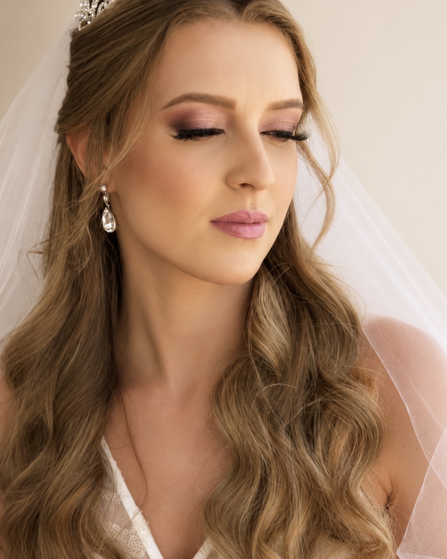 Bridal editorial — veil and hand detail