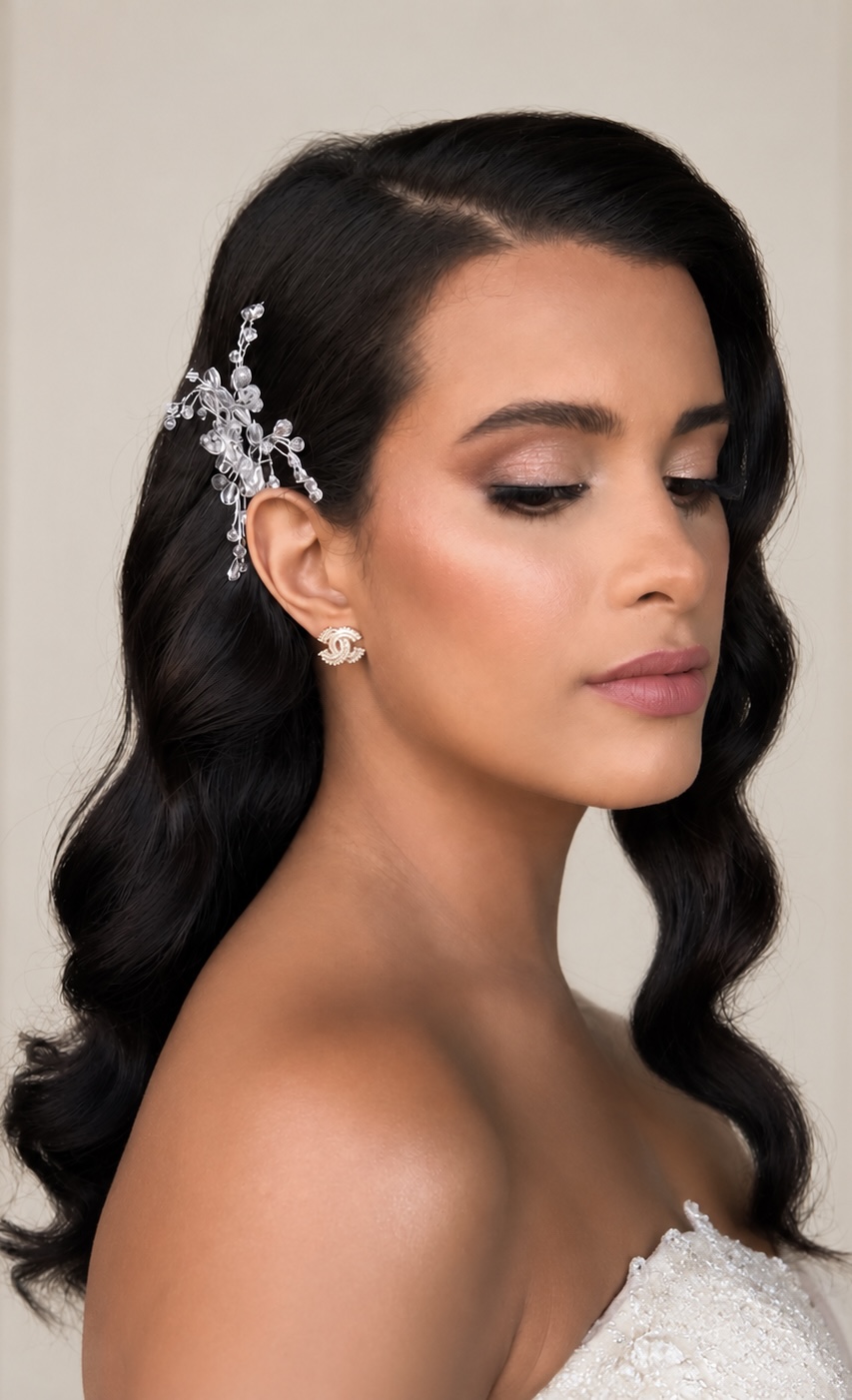 Timeless bridal portrait in black and white